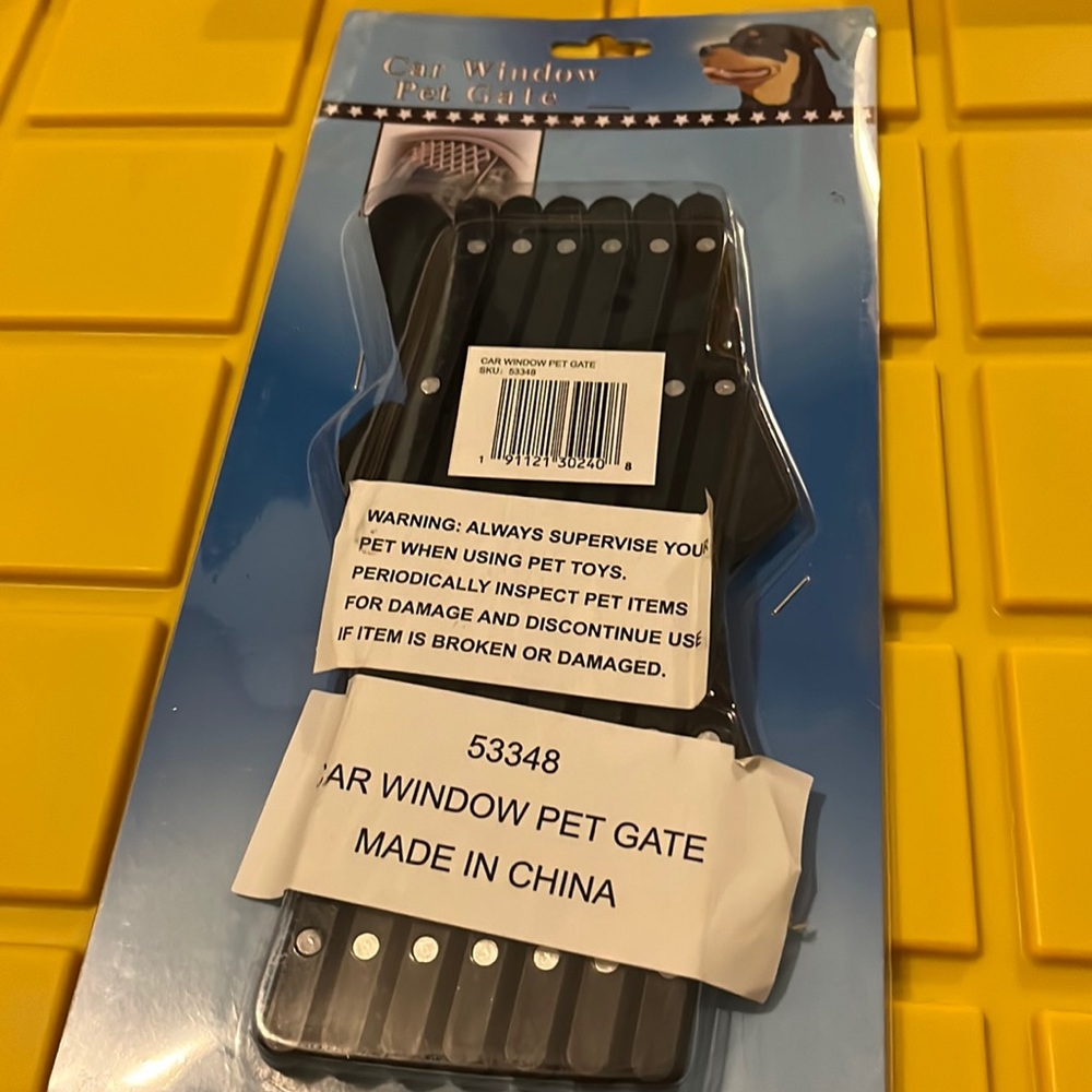 Car Window Pet Gate